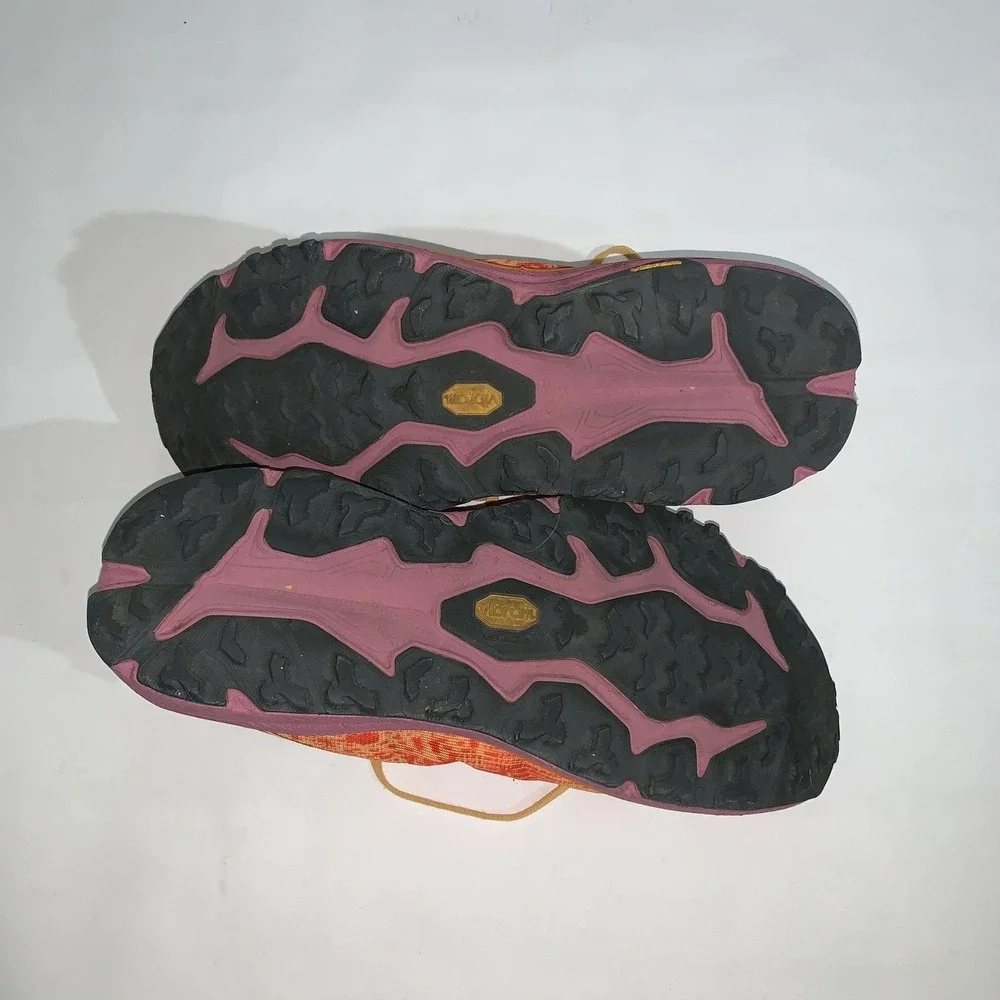 Hoka One One Speedgoat 4 Shoes Mens Size 12 Orange Camo Trail Running Vibram